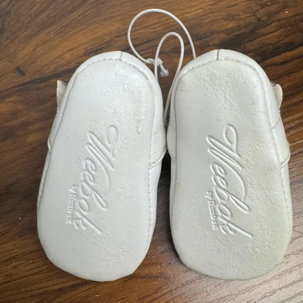 Vintage Y2K Baby Weebok Girls Size 0 Baby Booties White Pink Flowers